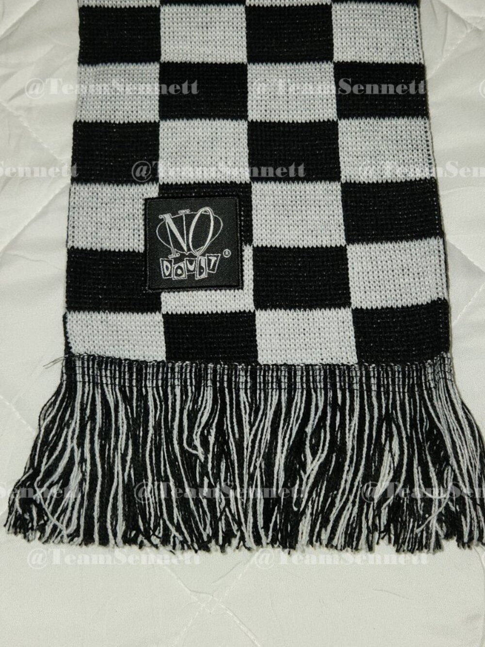 No Doubt Checkerboard Scarf / Sphere Las Vegas Residency 2026 - Picture 3 of 4